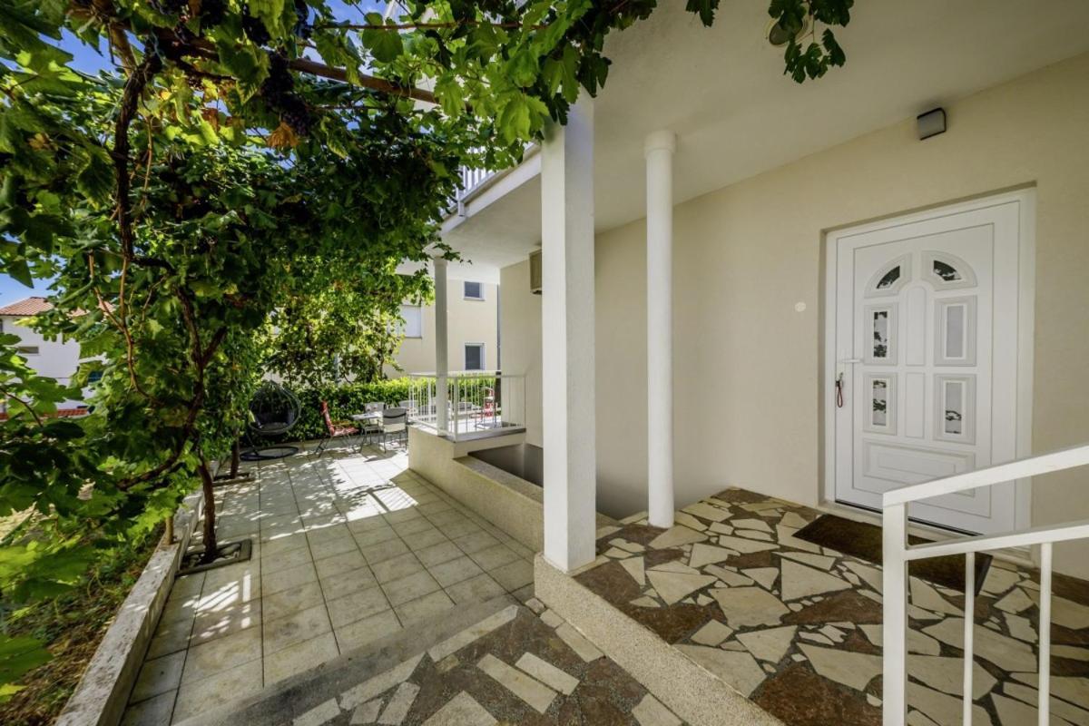 Ani In Trogir * Mittel-Dalmatien Hotel Seget Donji Bagian luar foto