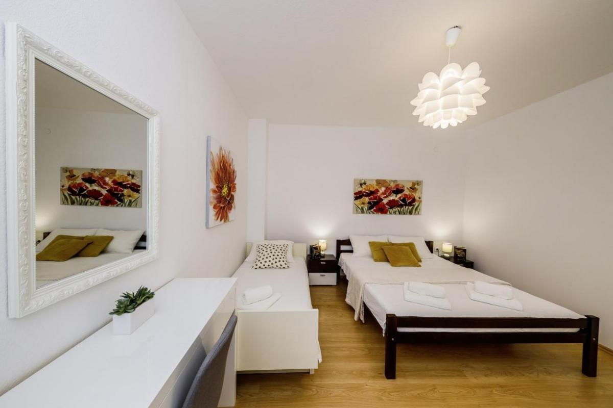 Ani In Trogir * Mittel-Dalmatien Hotel Seget Donji Bagian luar foto