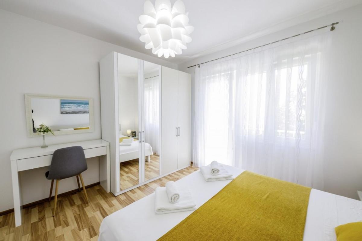Ani In Trogir * Mittel-Dalmatien Hotel Seget Donji Bagian luar foto